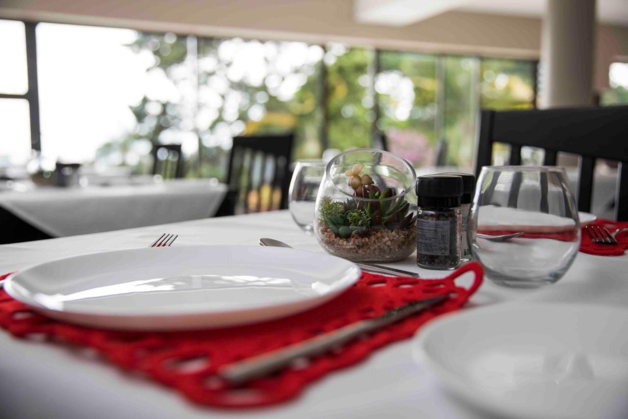 Palmwood Guesthouse Amanzimtoti Buitenkant foto